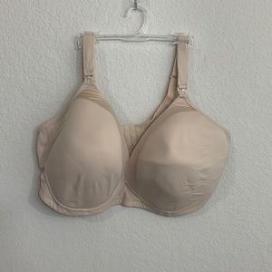 Motherhood maternity cream colored nursing bra NWT